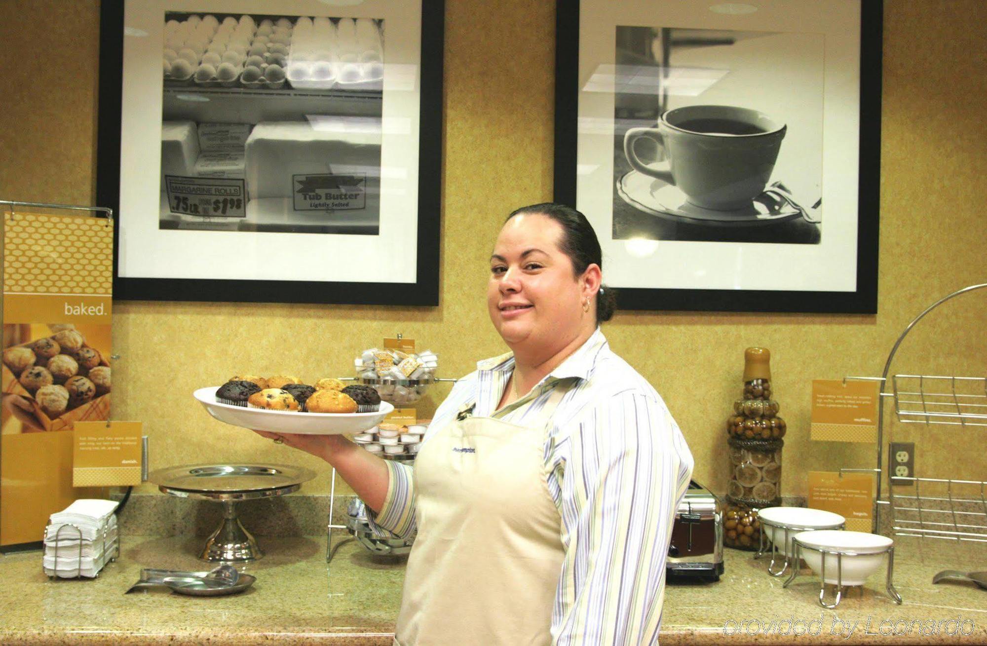 Hotel Hampton & Ontario
